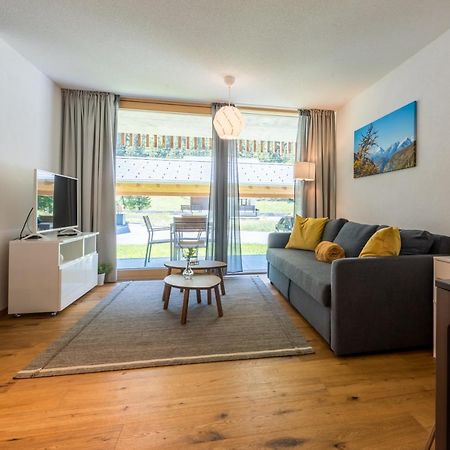 Montela Apartments - Haus D Saas-Grund Eksteriør billede