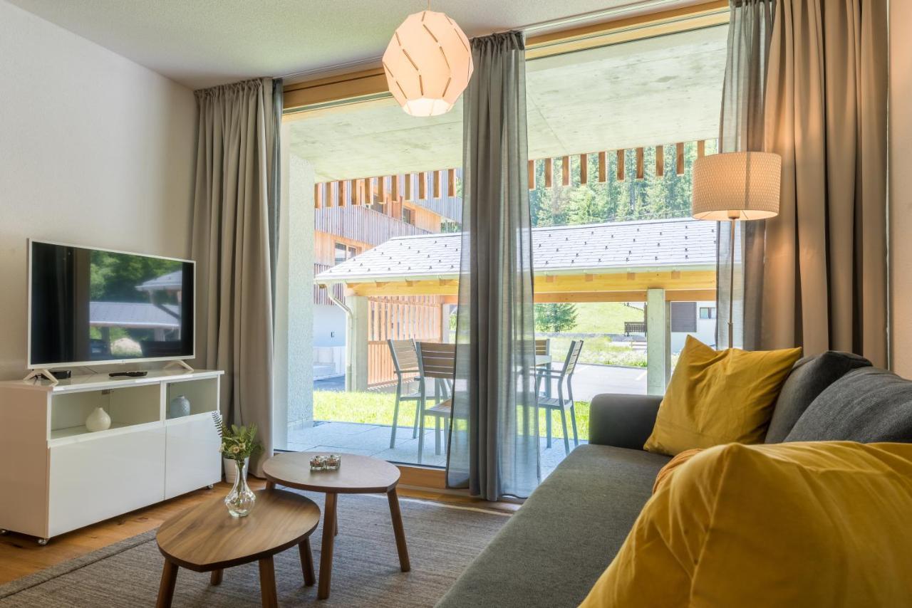 Montela Apartments - Haus D Saas-Grund Eksteriør billede
