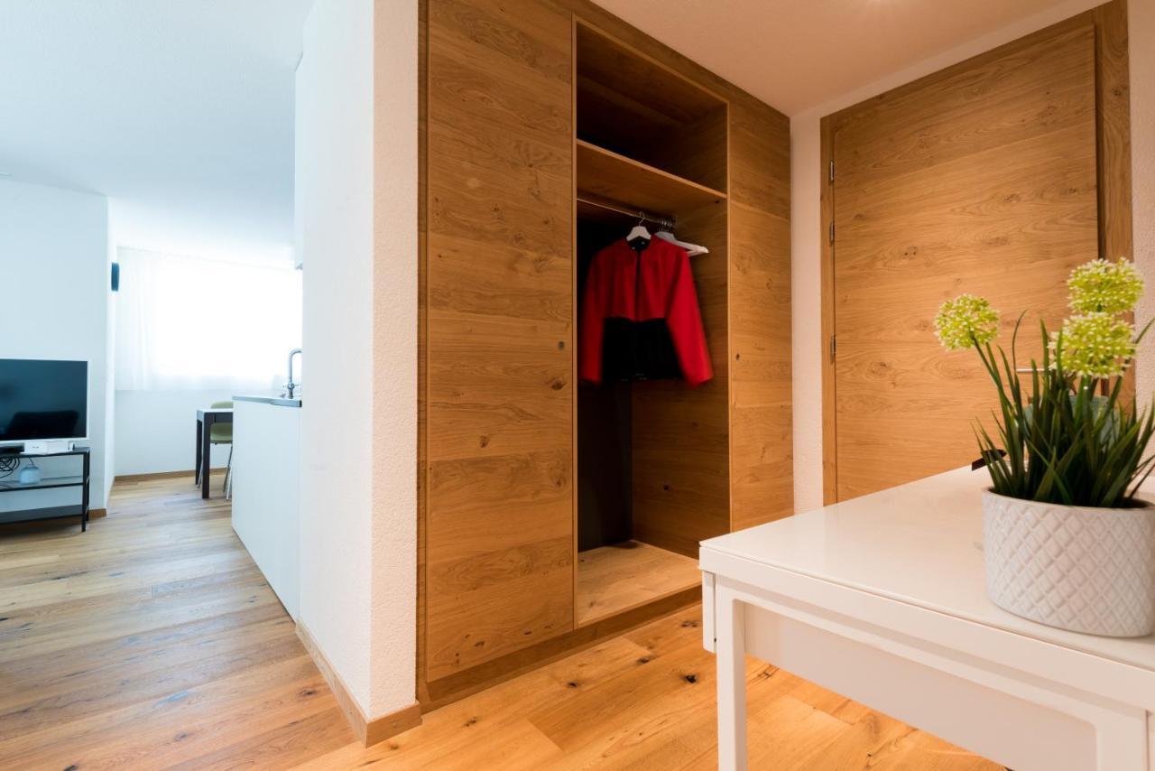 Montela Apartments - Haus D Saas-Grund Eksteriør billede
