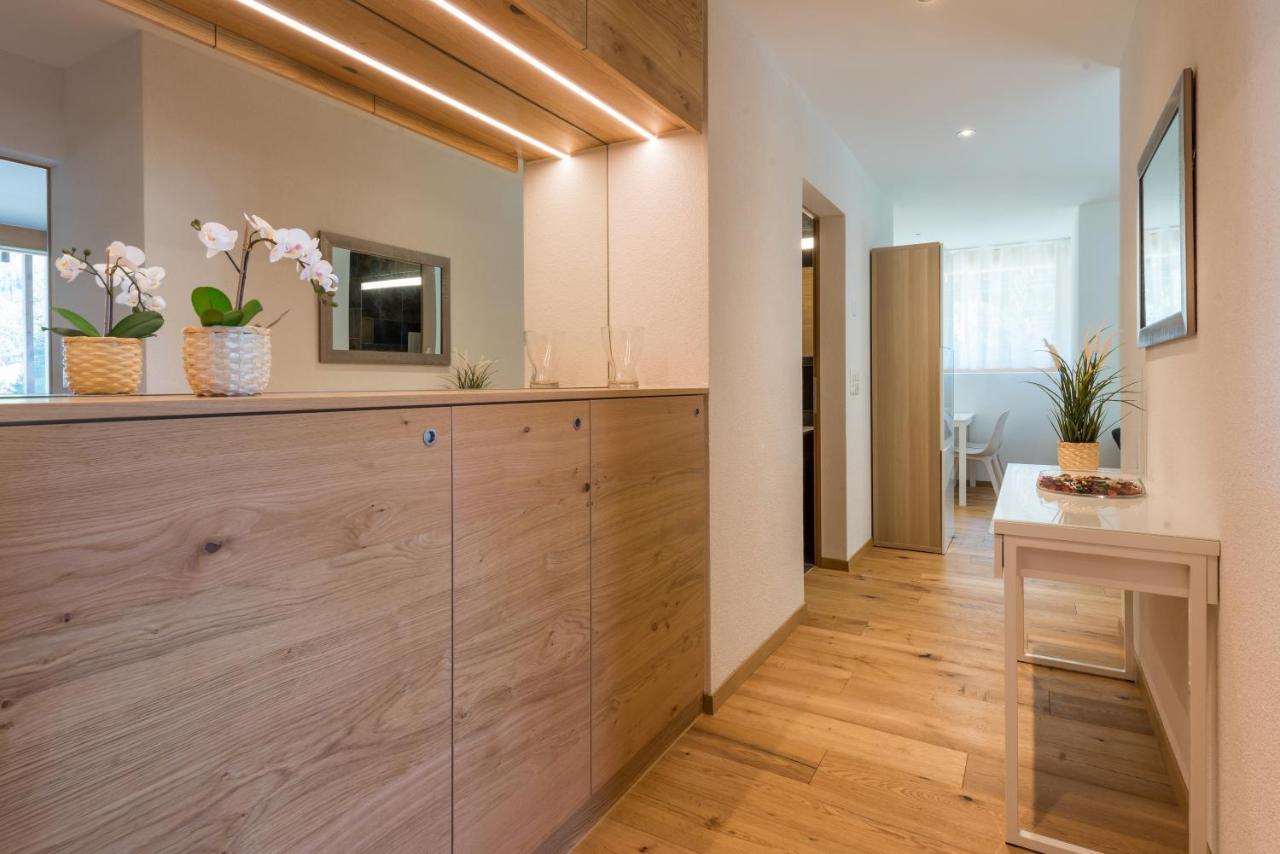Montela Apartments - Haus D Saas-Grund Eksteriør billede