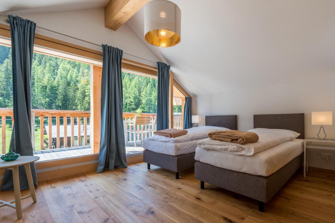 Montela Apartments - Haus D Saas-Grund Eksteriør billede