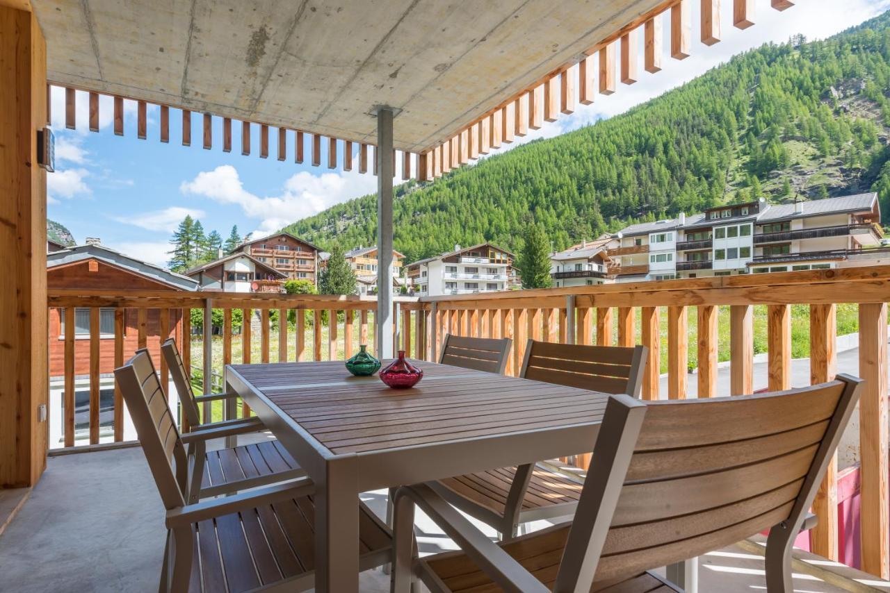Montela Apartments - Haus D Saas-Grund Eksteriør billede
