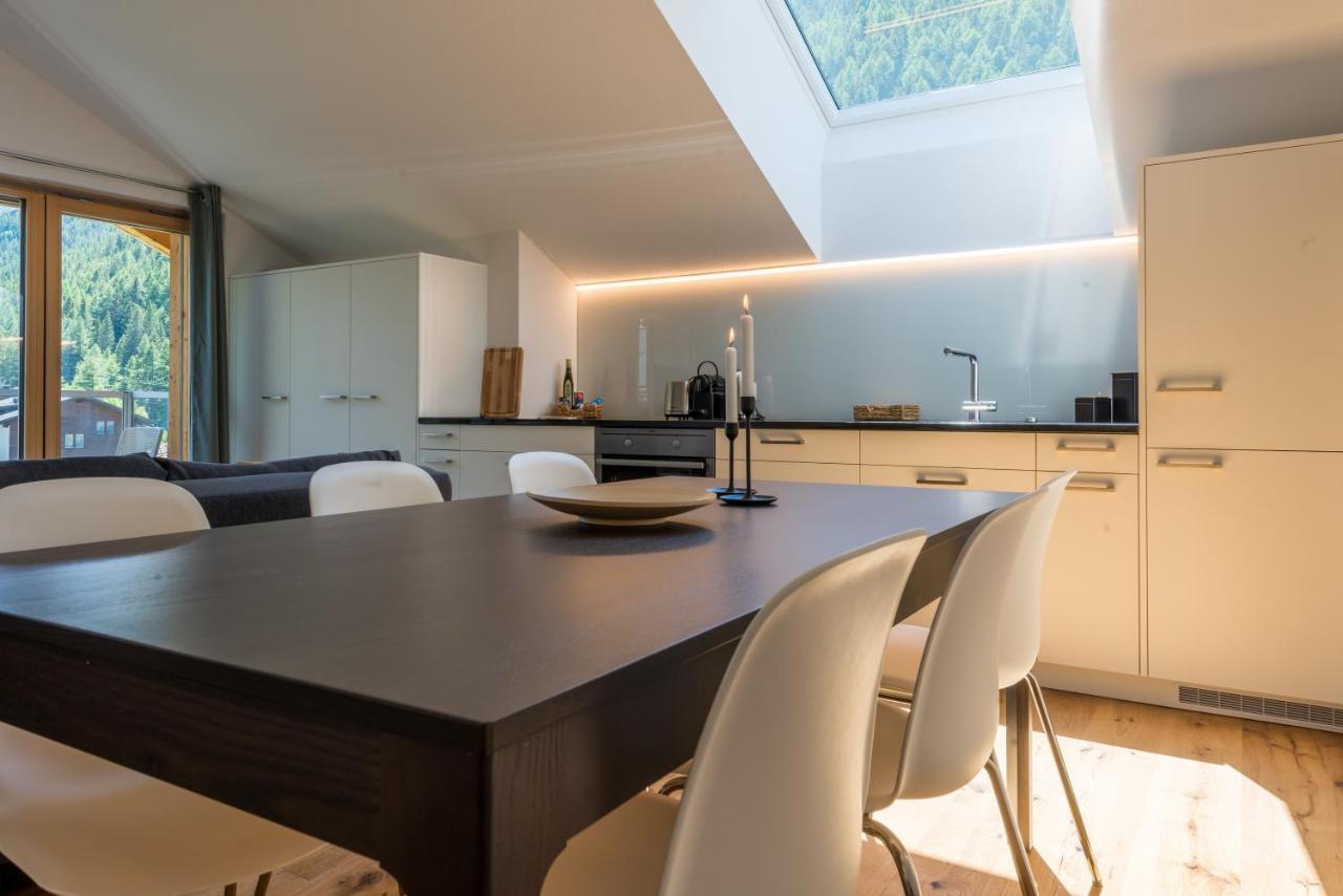 Montela Apartments - Haus D Saas-Grund Eksteriør billede