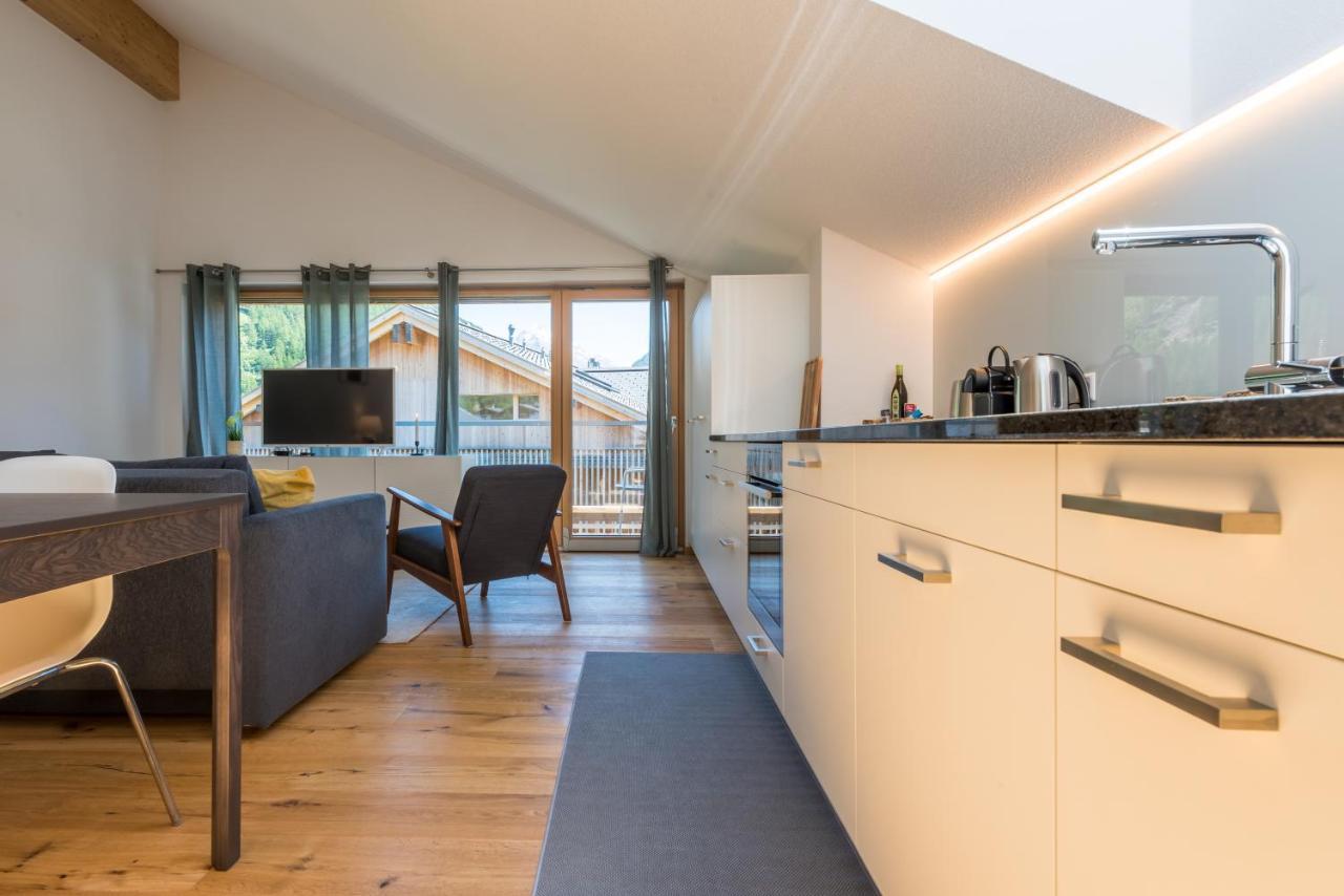 Montela Apartments - Haus D Saas-Grund Eksteriør billede