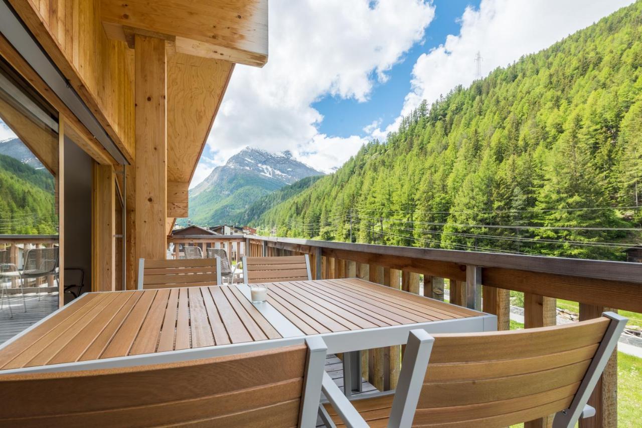 Montela Apartments - Haus D Saas-Grund Eksteriør billede